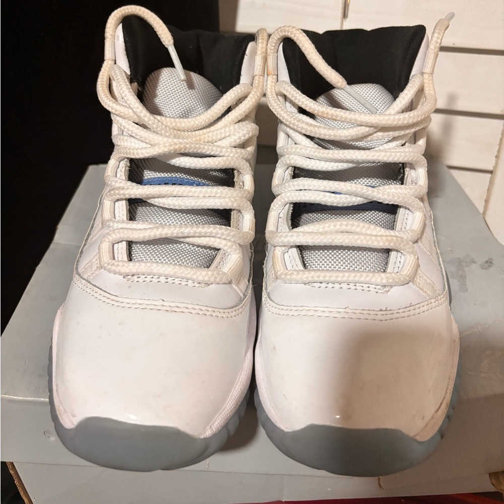 Jordan Kids Sneakers - White and Black